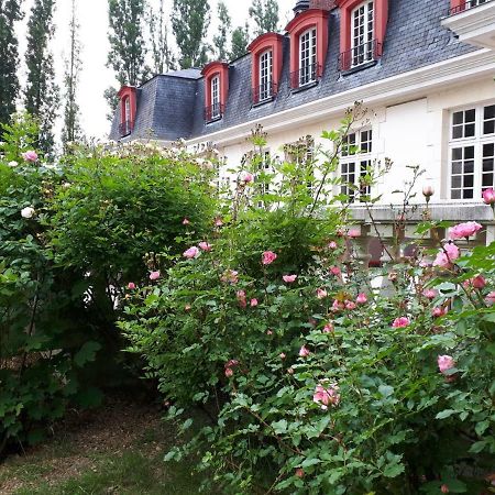 Le Domaine De Barbizon Ξενοδοχείο Saint-Martin-en-Bière Εξωτερικό φωτογραφία